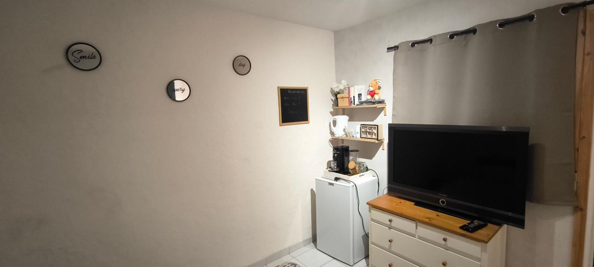 Apartamento Bienvenue En Gatine Le Retail Exterior foto